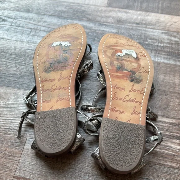 Sam Edelman Strapy Ornate Sandals - Picture 5 of 5